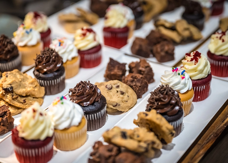 Cupcakes in Club